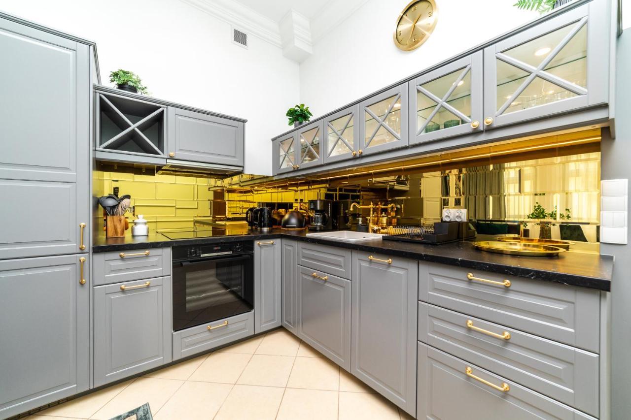 Trzy Gracje - Monte Cassino By Oneapartments Apartment