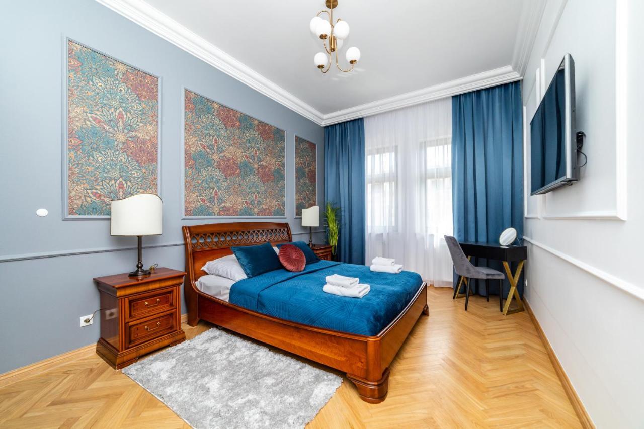 Apartment Trzy Gracje - Monte Cassino By Oneapartments